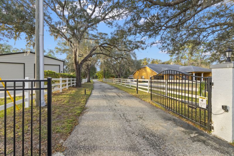 Majestic 3-Acre Heated Pool Estate ~ Scenic View ~ Events 3