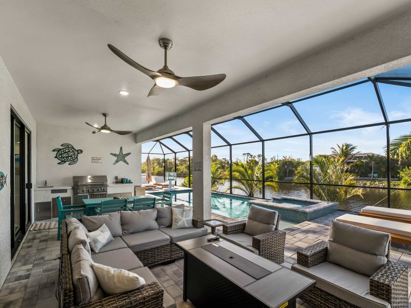 Waterfront Haven with Heated Pool-Spa-Game Room