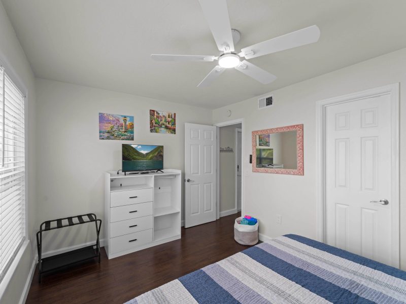 Waterfront Condo w Scenic Views-Heated Pool 5
