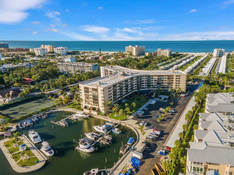 Cute Siesta Key Condo  Close To Beach  Restaurants